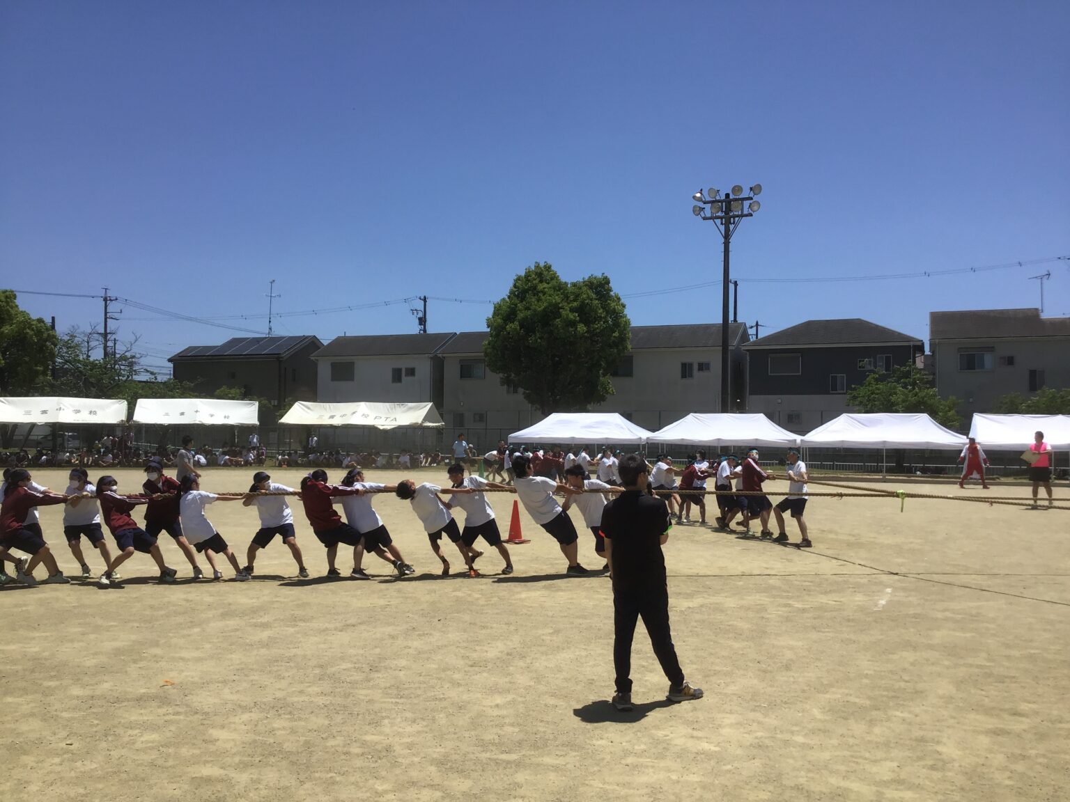 体育大会 2年生 – 松阪市立三雲中学校